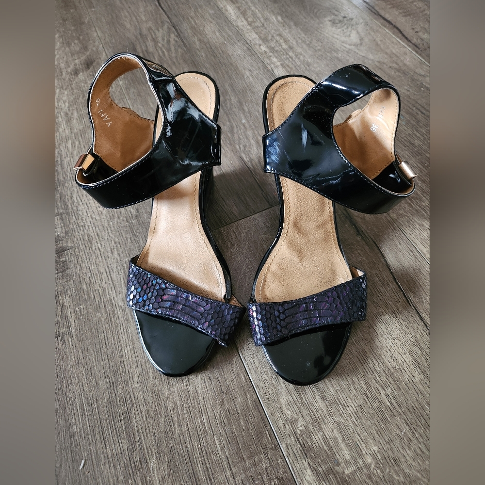 High Heel Women Shoe size 36 (size 5.5 USA) Black Color